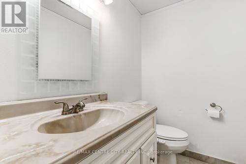 10 Runnymede Crescent, London North (North J), ON - Indoor Photo Showing Bathroom