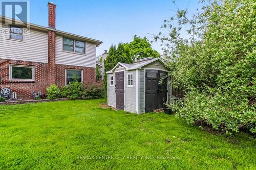 10 Runnymede Crescent, London North (North J), ON - Outdoor