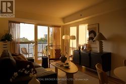 510 - 35 SARANAC BOULEVARD Toronto, ON M6A 2G4