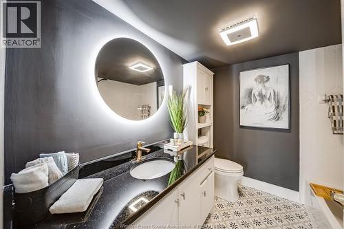 3601 Riverside Drive East Unit# 607, Windsor, ON - Indoor Photo Showing Bathroom