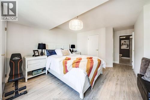 3601 Riverside Drive East Unit# 607, Windsor, ON - Indoor Photo Showing Bedroom