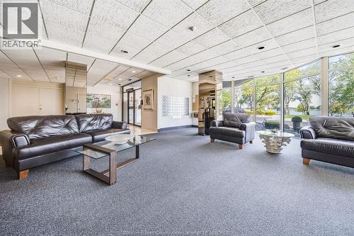 3601 Riverside Drive East Unit# 607, Windsor, ON - Indoor