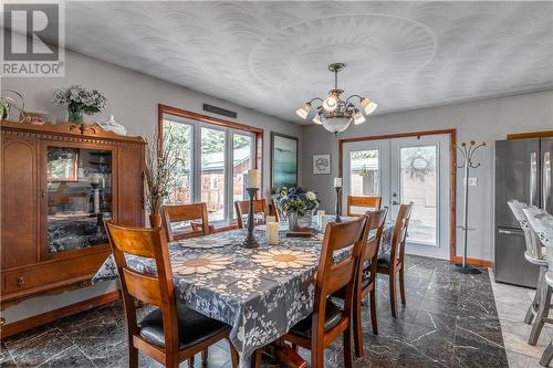 99 Curry Point, Markstay, ON - Indoor Photo Showing Dining Room