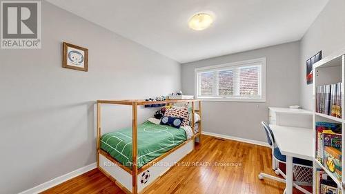 115 Micmac Crescent, Toronto, ON - Indoor Photo Showing Bedroom