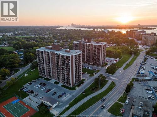 9099 Riverside Drive Unit# 221 E, Windsor, ON - Outdoor With View