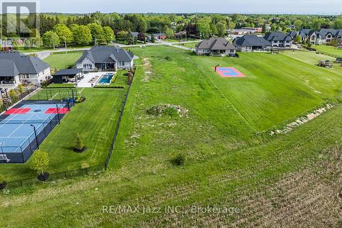 72 Ormiston Street, Clarington, ON 