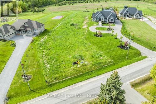 72 Ormiston Street, Clarington, ON 