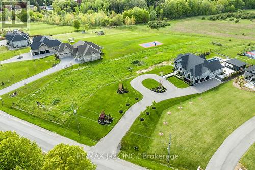 72 Ormiston Street, Clarington, ON 