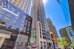 2801 - 21 BALMUTO STREET Toronto, ON M4Y 1W4