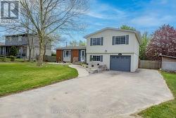 466 HIGHLAND DRIVE Kincardine, ON N2Z 1W9