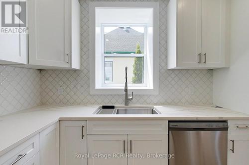 563 7Th Avenue, Hanover, ON 