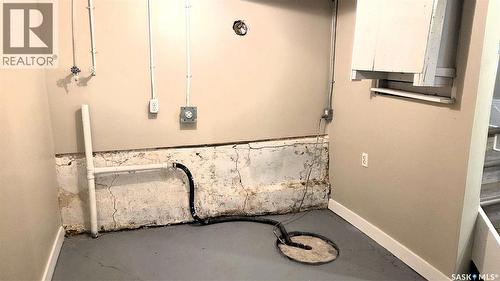 2023 Atkinson Street, Regina, SK - Indoor