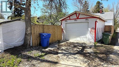 2023 Atkinson Street, Regina, SK - Outdoor