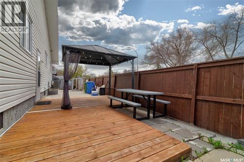 3 Hunt Crescent, Regina, SK - Outdoor With Deck Patio Veranda With Exterior