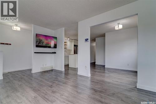 3 Hunt Crescent, Regina, SK - Indoor
