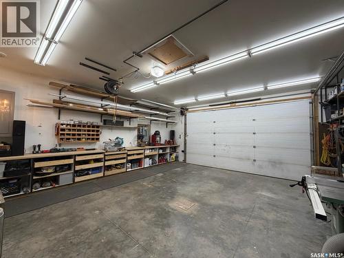 607 K Avenue S, Saskatoon, SK - Indoor Photo Showing Garage