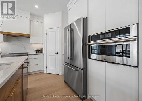 636 Anton Crescent, Kitchener, ON 