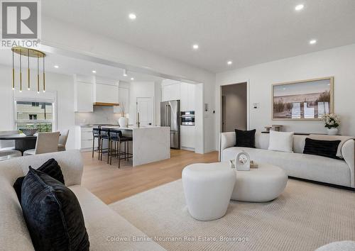 636 Anton Crescent, Kitchener, ON 
