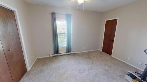 224 4Th Avenue, Cranbrook, BC - Indoor Photo Showing Other Room