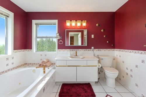 1409 Valley View Dr, Courtenay, BC 