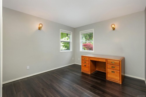 1409 Valley View Dr, Courtenay, BC 