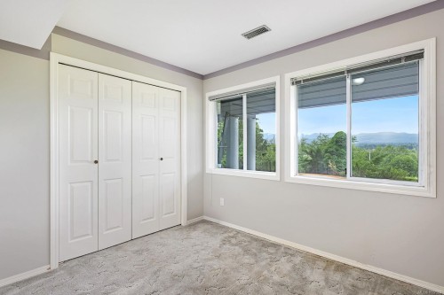 1409 Valley View Dr, Courtenay, BC 