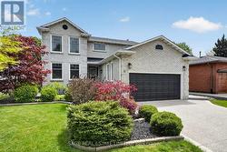 6 ACACIA STREET  Hamilton, ON L8J 1V6
