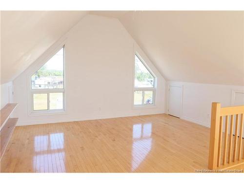82 De La Pointe Rd, Haut-Sheila, NB 