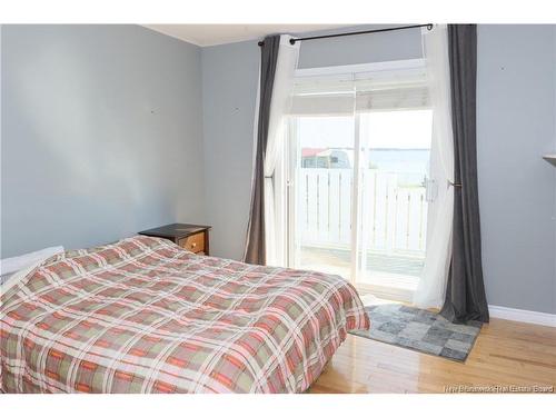 82 De La Pointe Rd, Haut-Sheila, NB 
