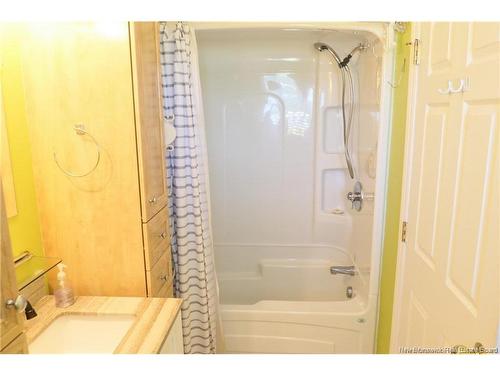 82 De La Pointe Rd, Haut-Sheila, NB 