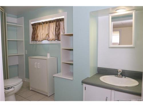 82 De La Pointe Rd, Haut-Sheila, NB 