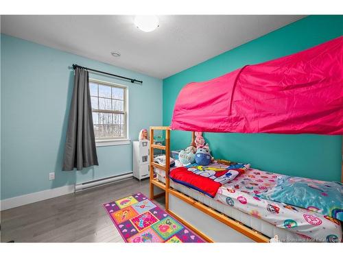 242 Erinvale Dr, Moncton, NB 