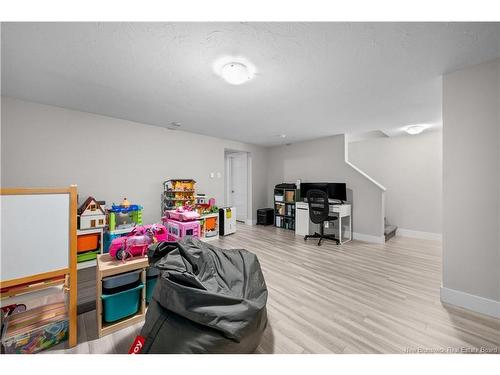 242 Erinvale Dr, Moncton, NB 