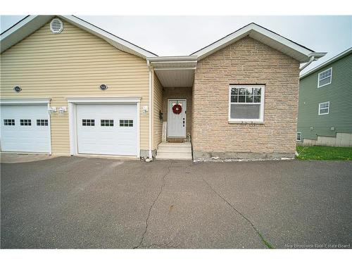 566 Canada St, Fredericton, NB 