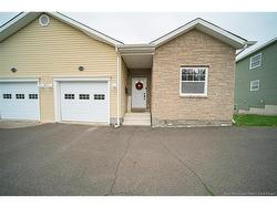 566 Canada ST  Fredericton, NB E3A 8W5