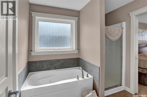 4117 Green Rose Crescent, Regina, SK - Indoor Photo Showing Bathroom