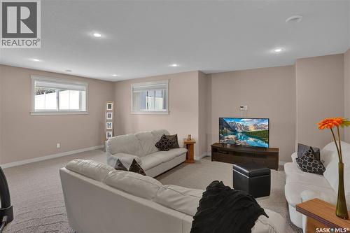 4117 Green Rose Crescent, Regina, SK - Indoor Photo Showing Living Room