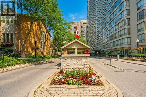 501 - 55 ELM DRIVE W  Mississauga, ON L5B 3Z3