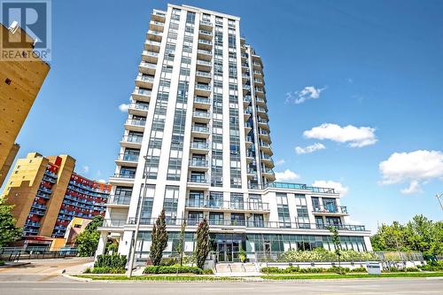 612 - 840 QUEEN'S PLATE DRIVE  Toronto, ON M9W 0E7