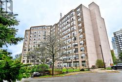 207 - 250 DAVIS DRIVE Newmarket, ON L3Y 7T7