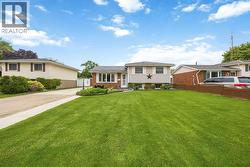 819 WELLINGTON STREET Sarnia, ON N7T 1J4