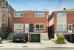 76 MAIN STREET Toronto, ON M4E 2V7