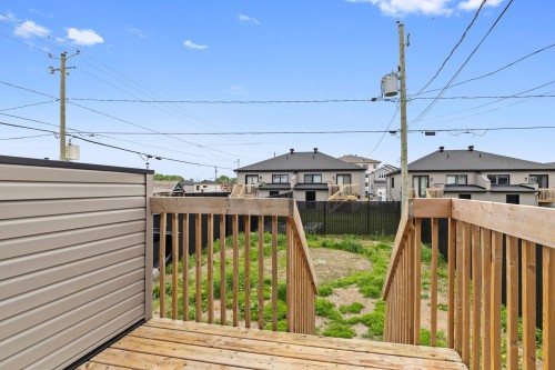Terrasse - 25 Rue Lasselle, Huntingdon, QC - Outdoor With Deck Patio Veranda