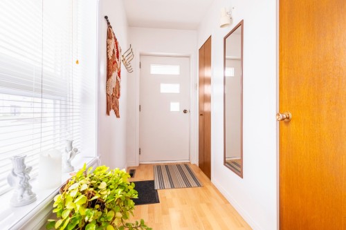 Hall d'entrée/Vestibule - 138 Rue Principale, Saint-Pamphile, QC - Indoor Photo Showing Other Room