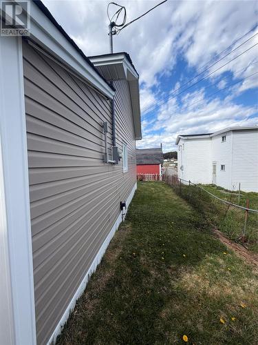 5A Bank Street, St Bernards Jacques Fontaine, NL 