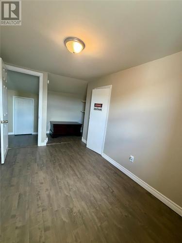 5A Bank Street, St Bernards Jacques Fontaine, NL 