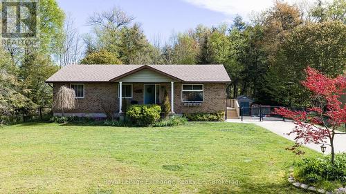 609 TUSCARORA ROAD  Huron-Kinloss, ON N2Z 2X3