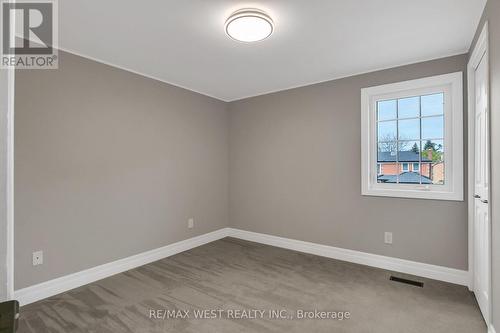 930 Maramis Court, Mississauga, ON - Indoor Photo Showing Other Room