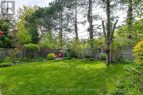 930 Maramis Court, Mississauga, ON - Outdoor