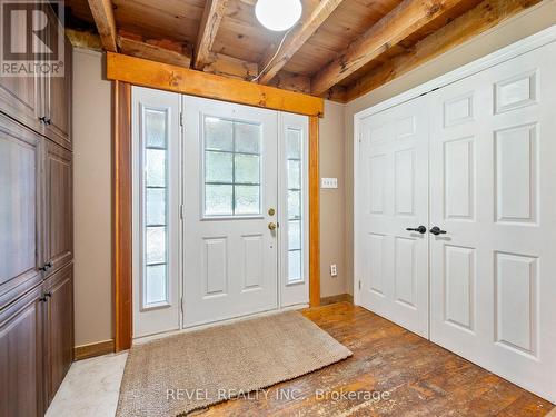 8 Scott Crescent, Erin, ON - Indoor Photo Showing Other Room